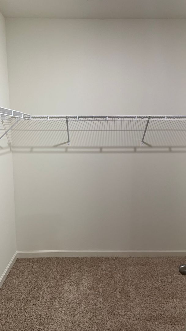 Building Photo - ***Special*** 50% Off the First Month Rent...