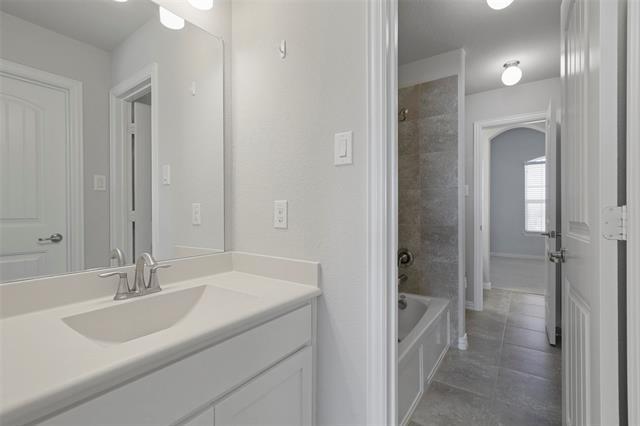 Building Photo - 16198 Moss Haven Ln