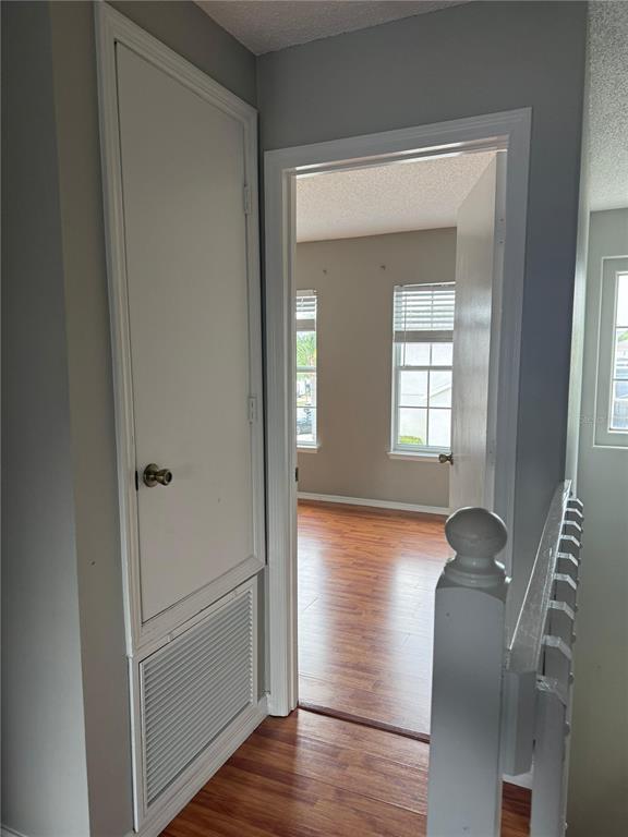 Building Photo - 14235 Sun Bay Dr