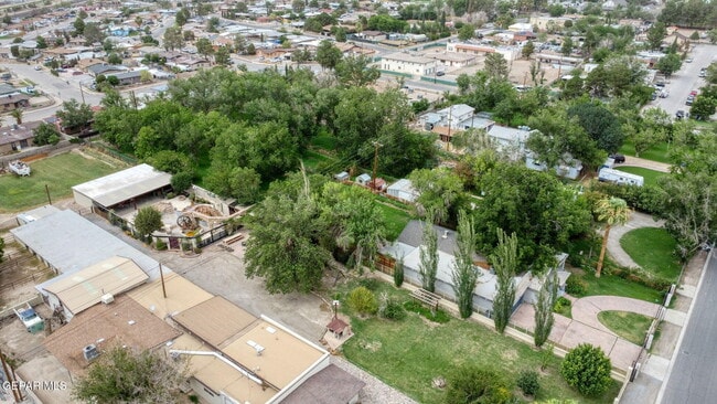 Building Photo - 7716 Wenda Dr