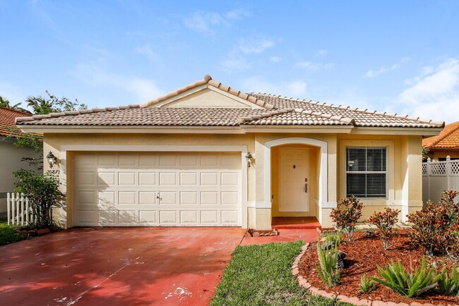Primary Photo - 20871 NW 18th St