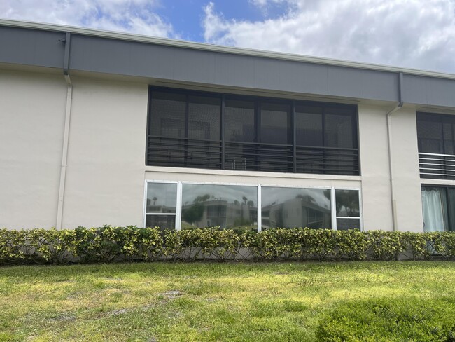 Building Photo - 57 Piedmont B