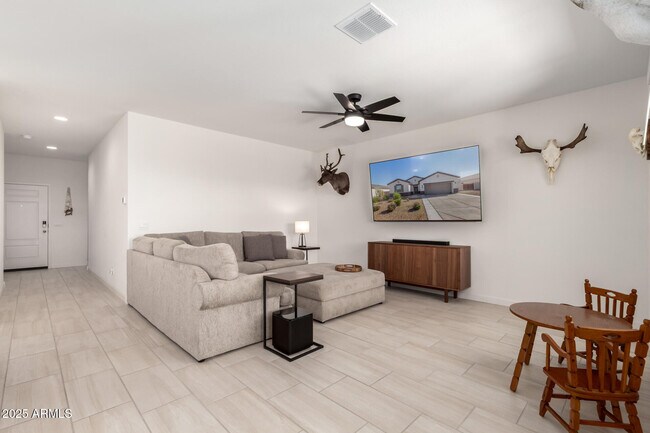 Building Photo - 24047 W Mohave St