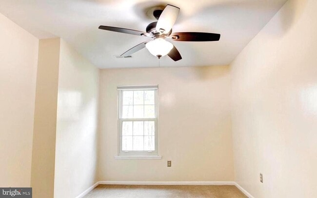 Building Photo - 4777 Kelly Rd