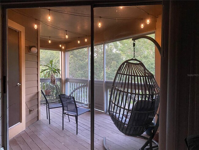 Building Photo - 482 N Pin Oak Pl