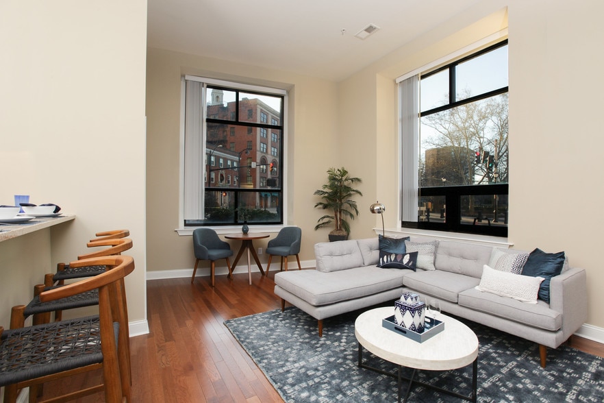 55 On The Park 55 Trumbull St Hartford CT 06103 Apartment Finder