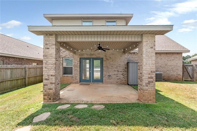 Building Photo - BEAUTIFUL HOME IN WEST MOBILE WITH POOL