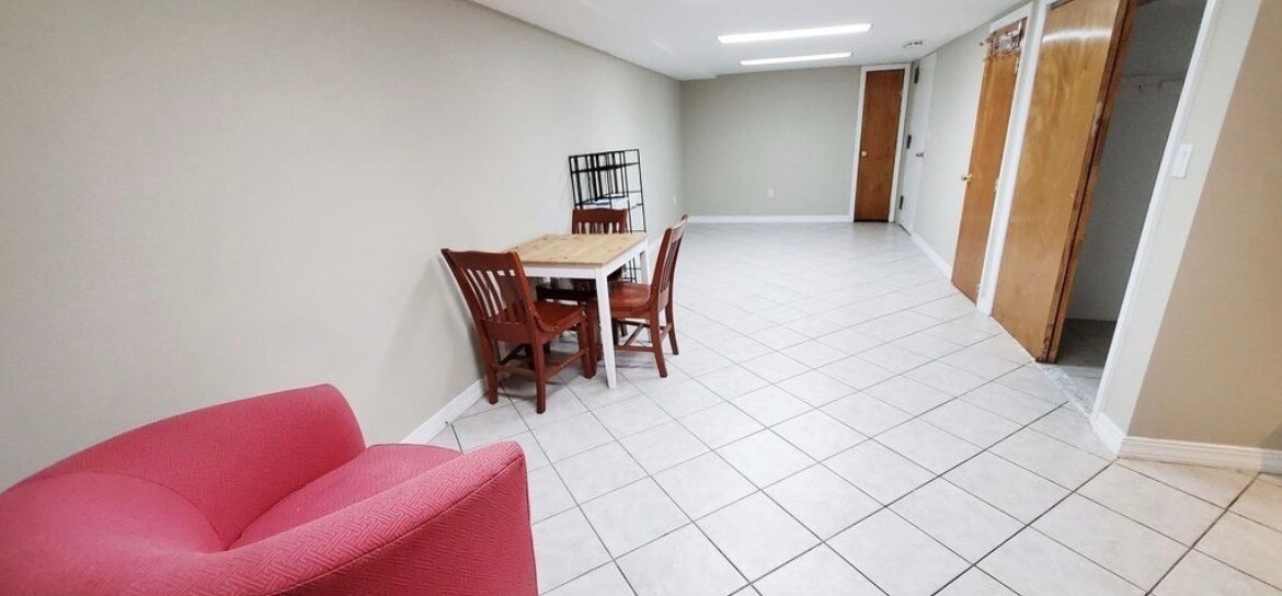 Building Photo - 2138 29th St