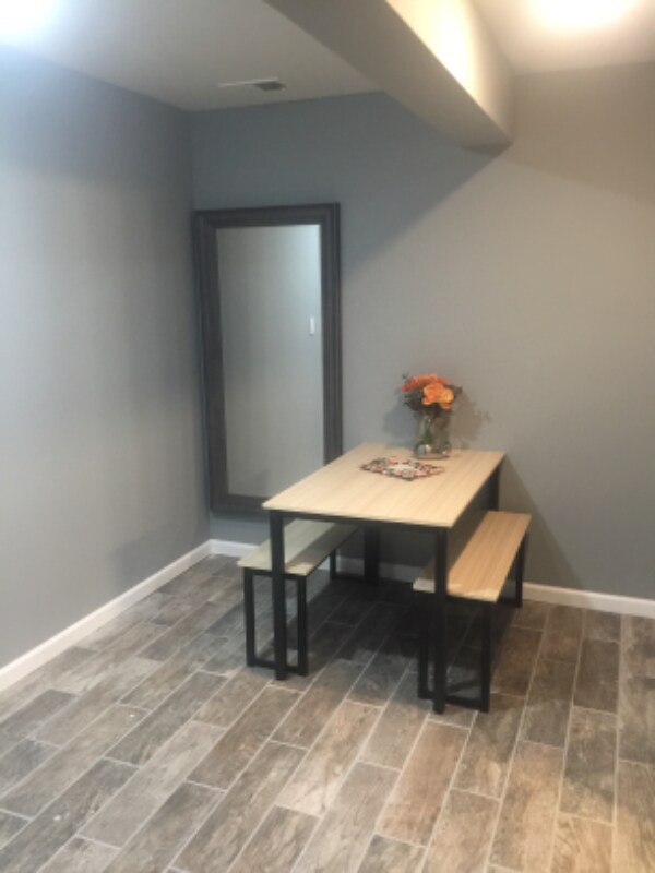 Building Photo - 77 Woodside Knolls Dr