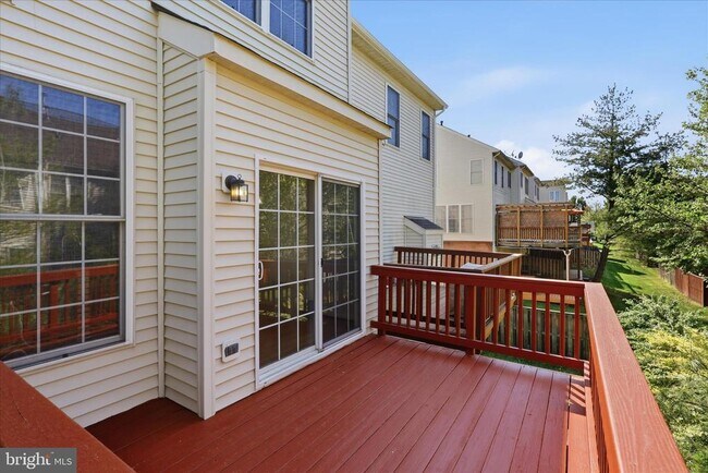 Building Photo - 25828 Kirkwood Square