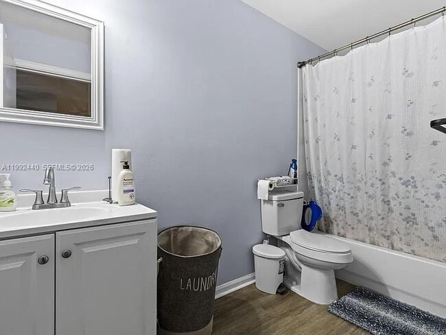 Building Photo - 6627 Rainwood Cove Ln