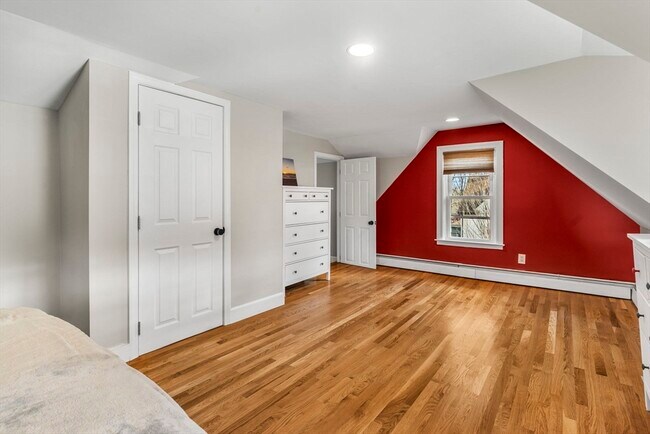 Building Photo - 191 Randolph St