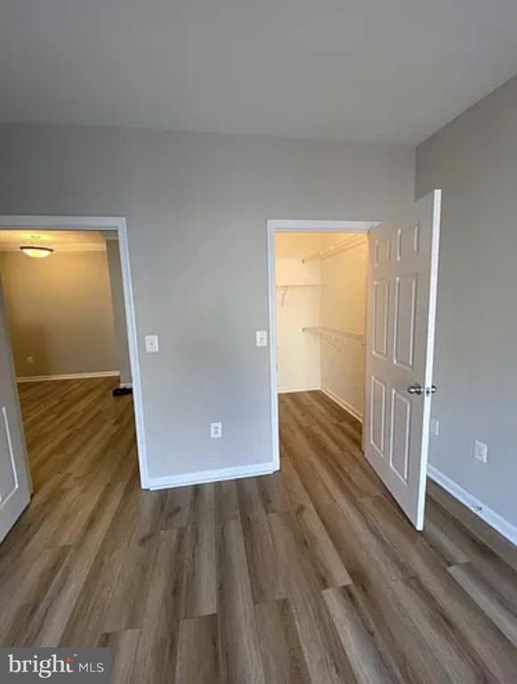 Building Photo - 4854 Eisenhower Ave