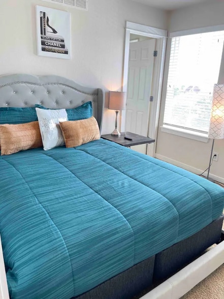 Building Photo - 9505 E 107th Pl