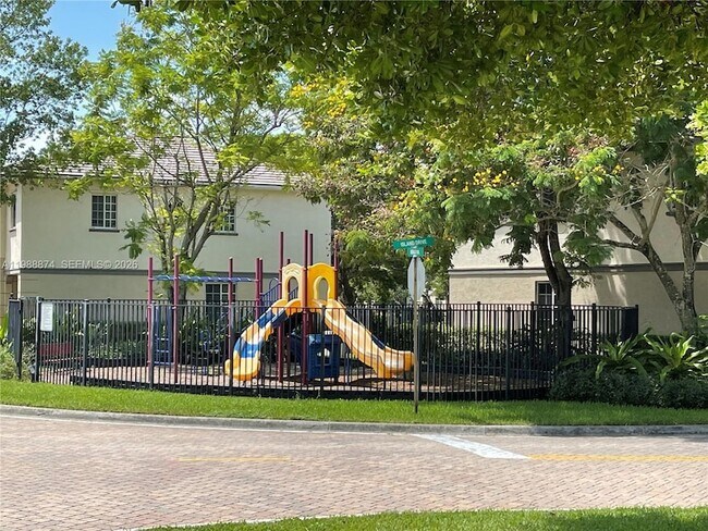 Building Photo - 1955 Marsh Harbor Dr