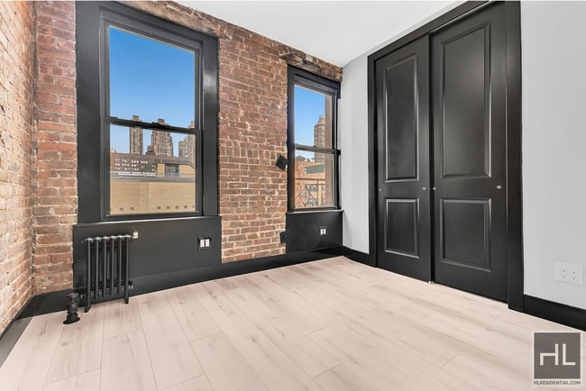 Building Photo - Renovated Hell’s Kitchen Apartment with Mo...