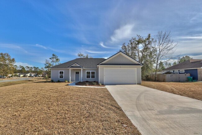 Building Photo - 43 Saralan Gdn Dr