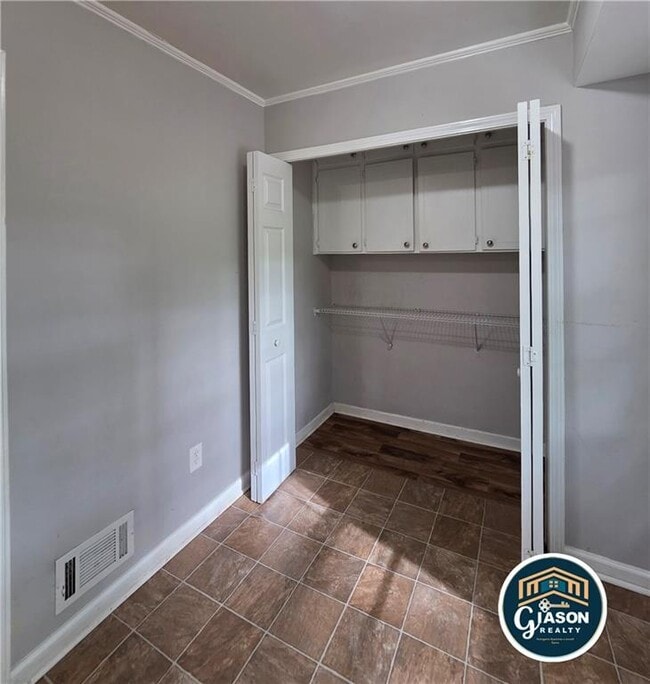 Building Photo - 1227 Dove Ct