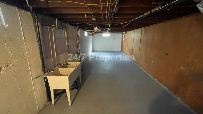Building Photo - 2024-4530MF