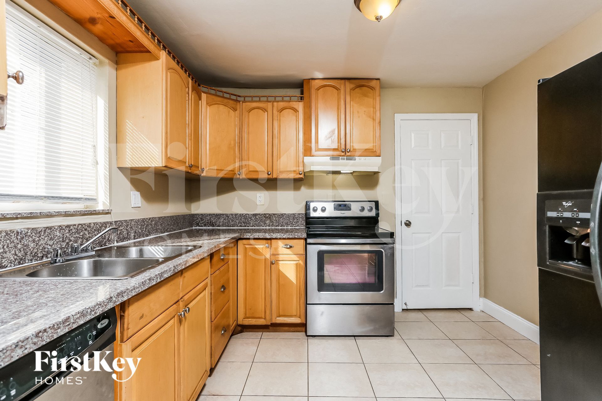 Building Photo - 4030 NW 8th Terrace