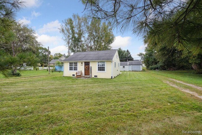 Building Photo - 6149 Waldon Rd