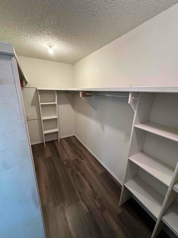 Building Photo - 9224 W 1st St