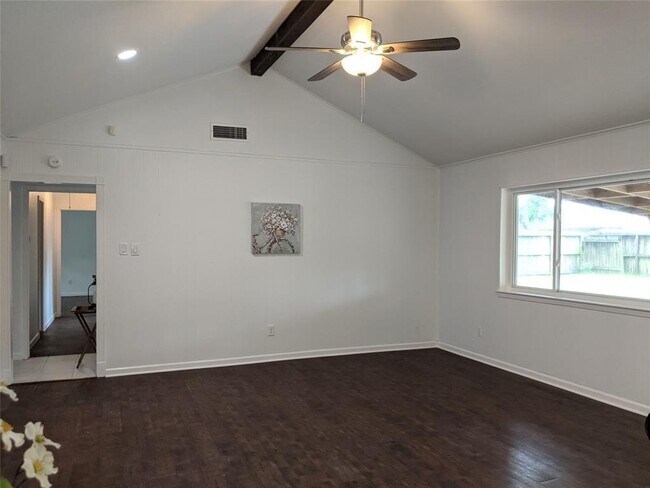 Building Photo - 13114 Gina St