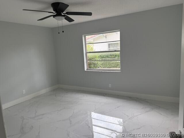 Building Photo - 4210 Riverside Dr