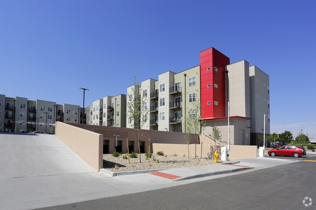 Park Hill Station Denver, CO Apartment Finder