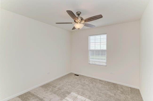 Building Photo - 15303 S Sawgrass Cir