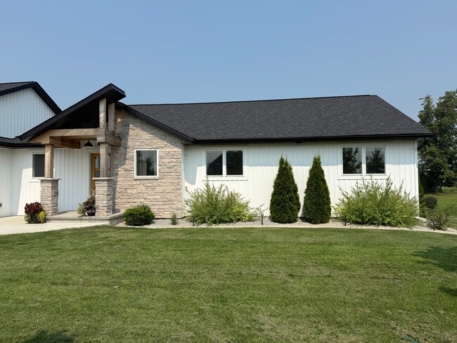 Building Photo - Executive Rental – Custom 5-Bedroom, 3.5-B...