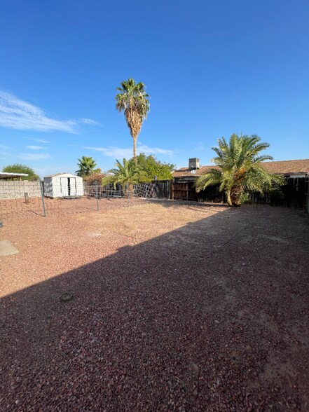 Building Photo - 10818 W Heatherbrae Dr