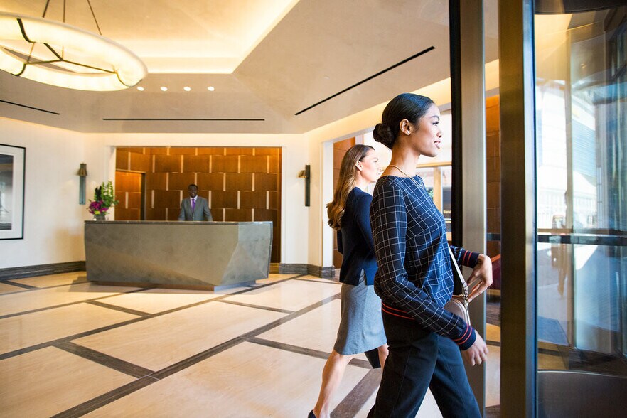 Building Photo - 100 Lovejoy Wharf