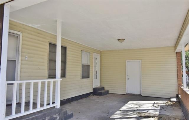 Building Photo - 10238 San Lorenzo Dr