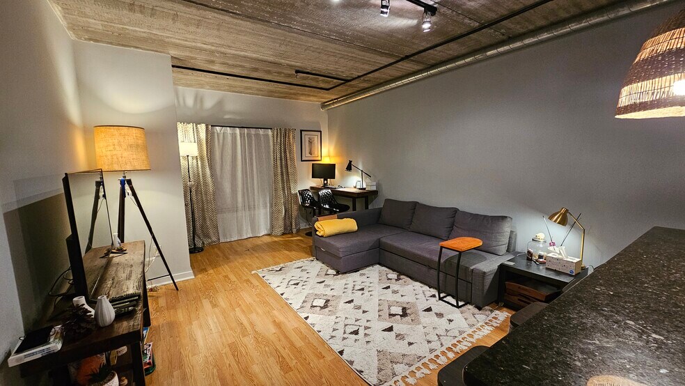 Building Photo - 800 Peachtree St NE