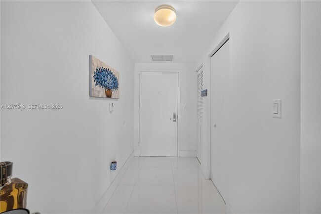 Building Photo - 335 S Biscayne Blvd