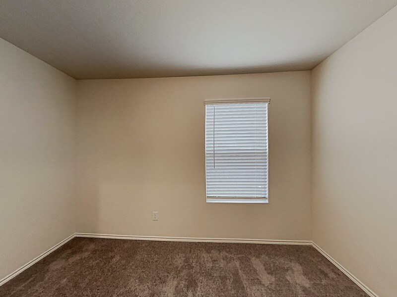 Building Photo - 4517 Greenham Ln.