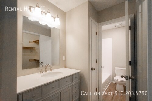 Building Photo - 15109 S Blackfoot Dr