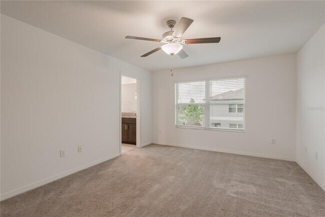 Building Photo - 14302 Editors Note St