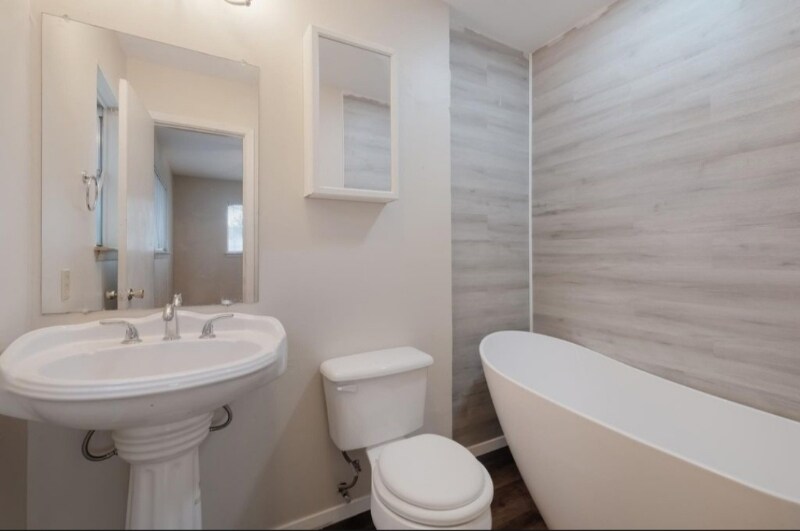 Building Photo - 13538 Bret Harte St