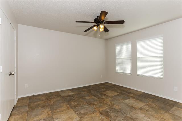 Building Photo - 2109 Doecrest Dr