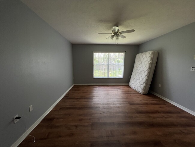 Building Photo - Charming 3-Bed, 2-Bath Home in Kissimmee –...