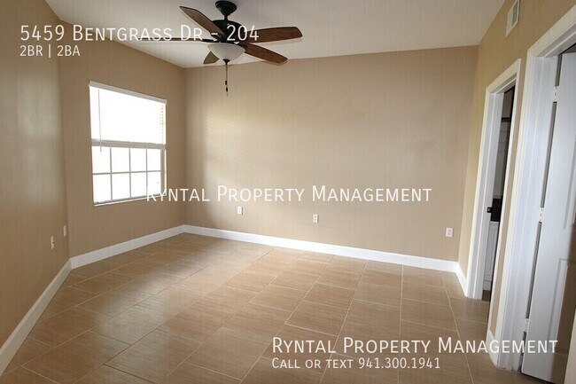 Building Photo - 5459 Bentgrass Dr