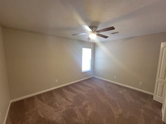 Building Photo - 4779 Cold Springs Dr