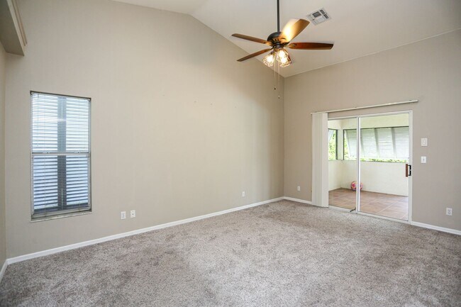 Building Photo - ** LELY COUNTRY CLUB UNFURNISHED 3 BEDROOM...