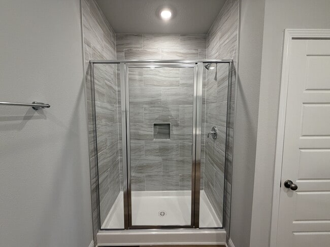 Building Photo - 7307 Hawkins Mnr