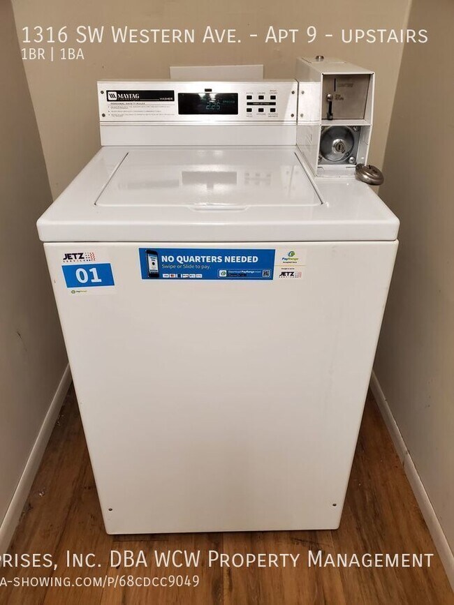 Building Photo - 1316 SW Western Ave