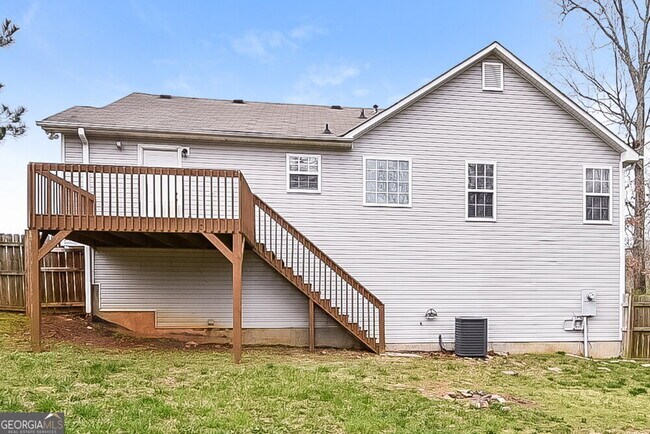 Building Photo - 265 Pine Needle Trail