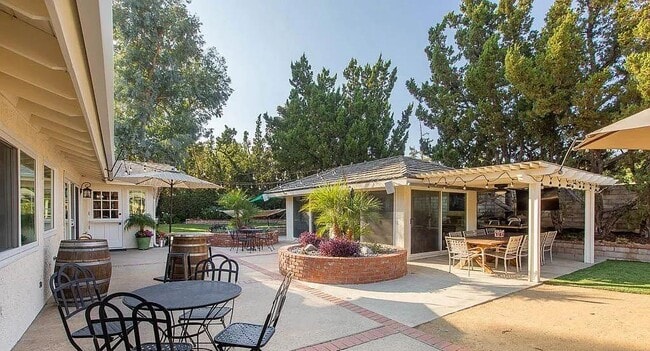 Building Photo - 22243 W Craggy View St