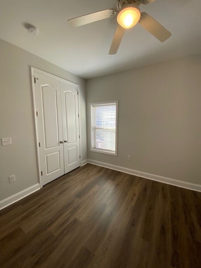 Building Photo - Welcome to this stunning 1st floor condo l...